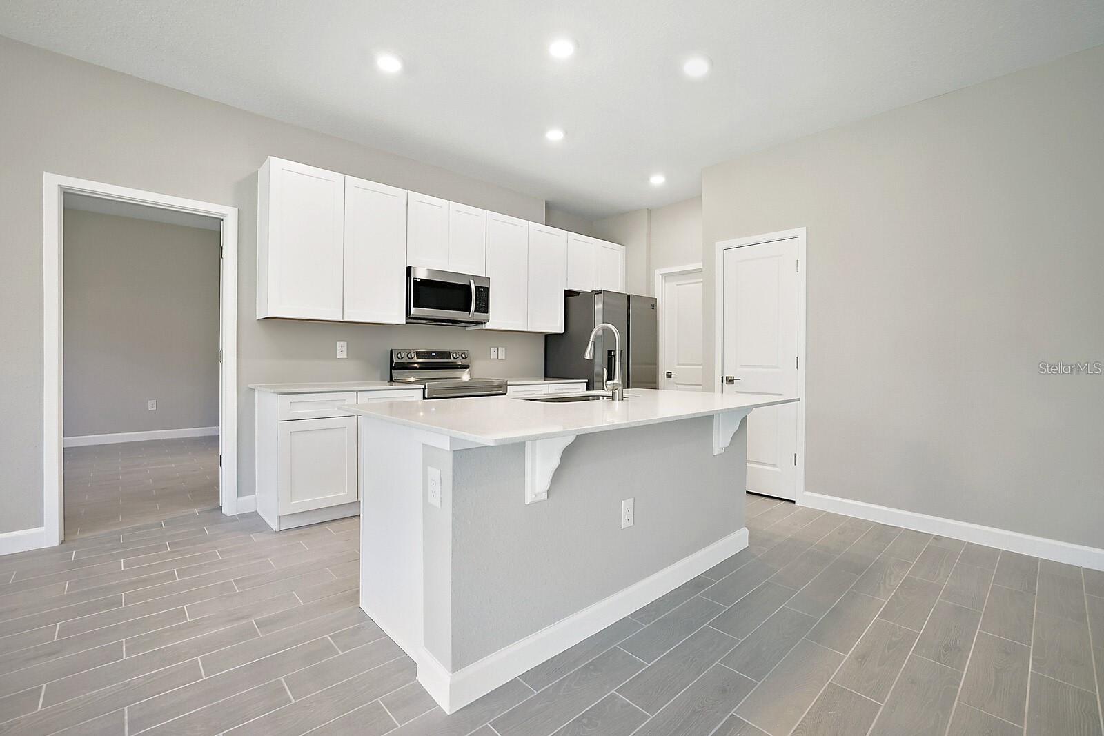 5454 RHAPSODY AVE