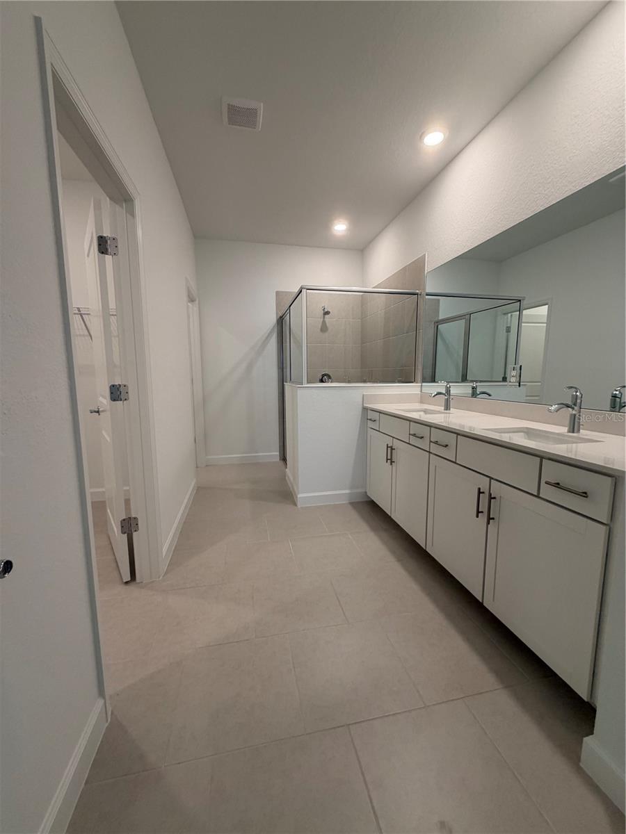 8176 SAINT KITTS CIR