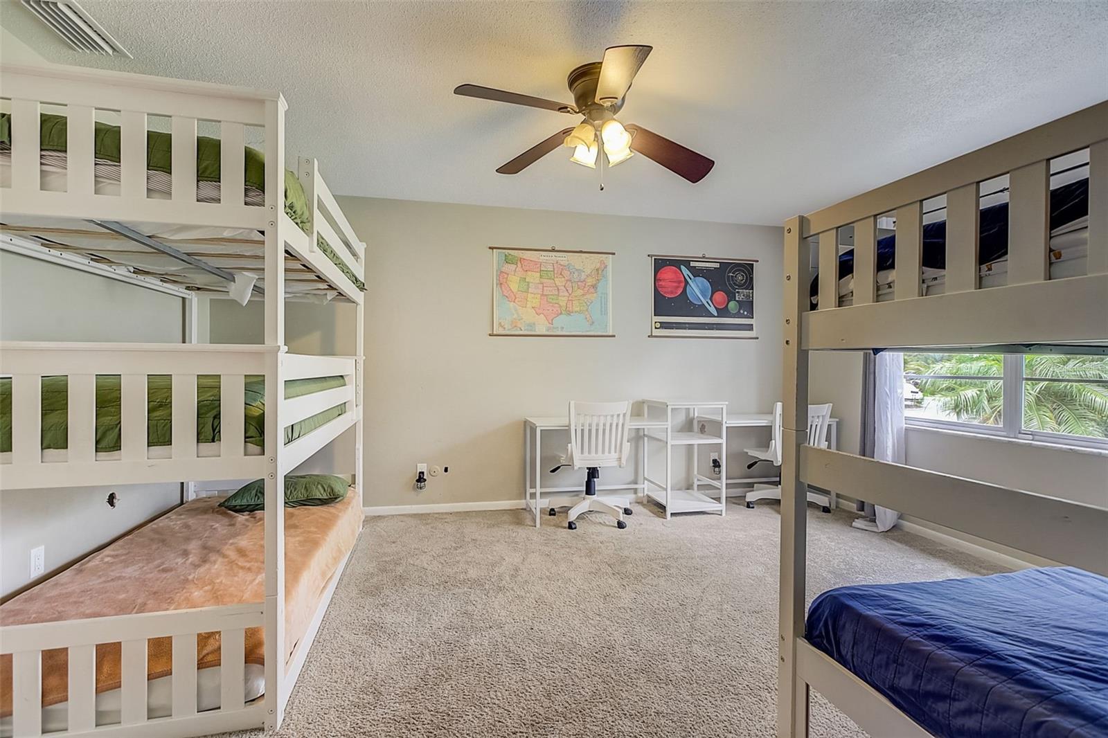 4733 HULSE LN
