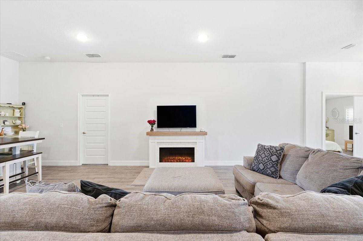 331 CRESCENT RIDGE RD