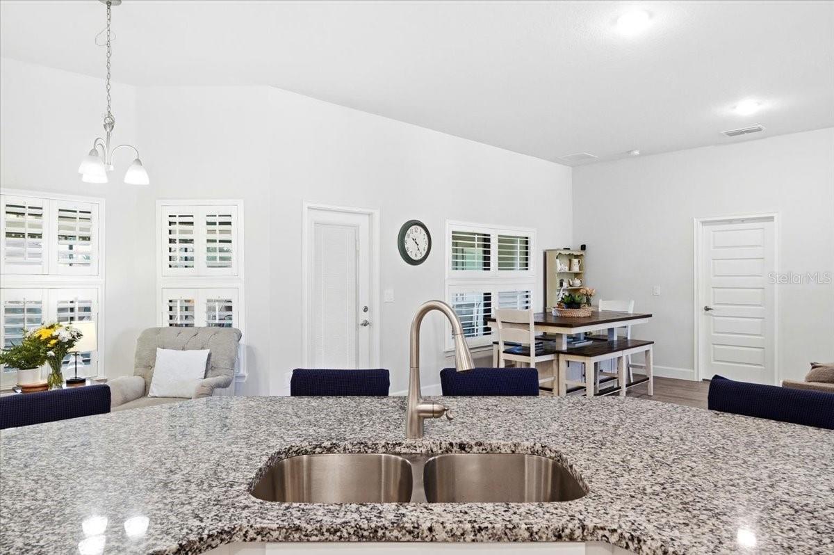 331 CRESCENT RIDGE RD