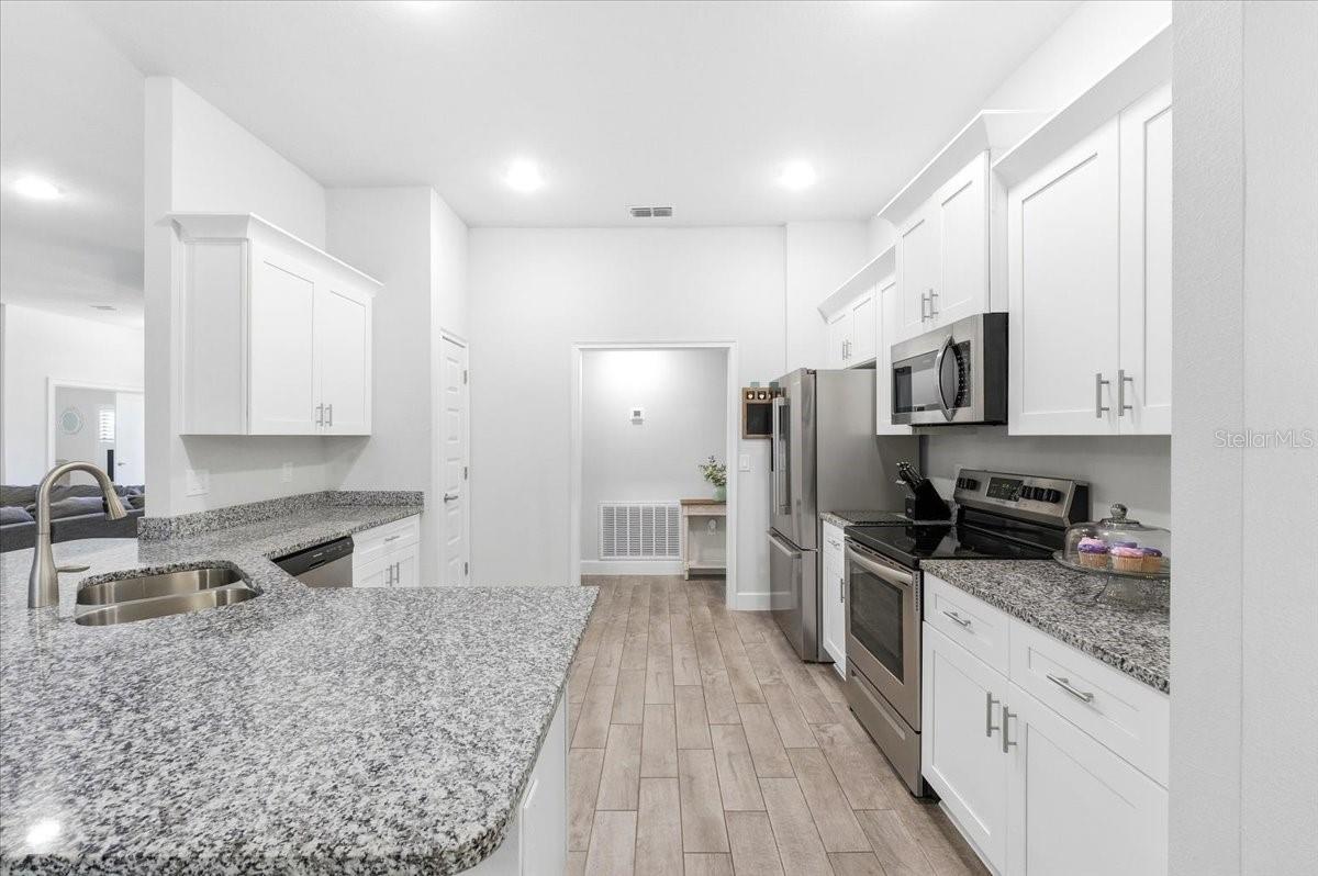 331 CRESCENT RIDGE RD