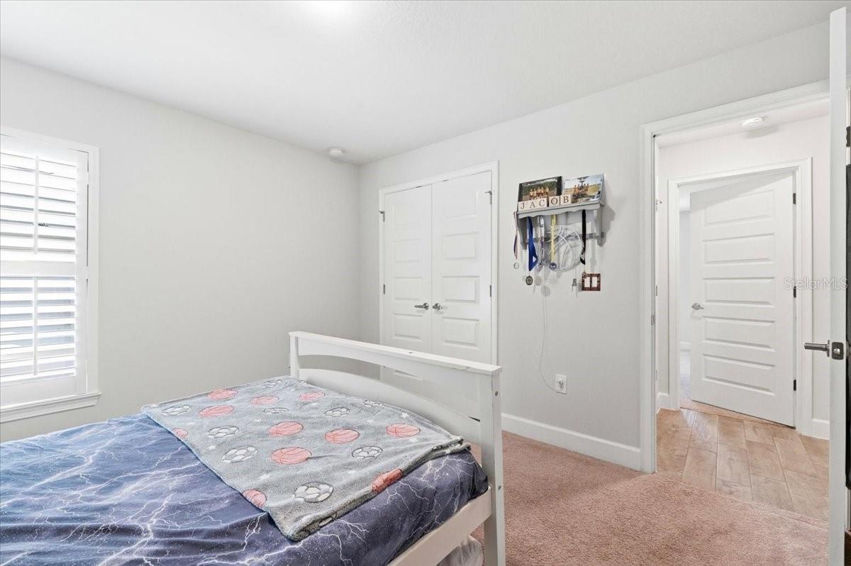 331 CRESCENT RIDGE RD