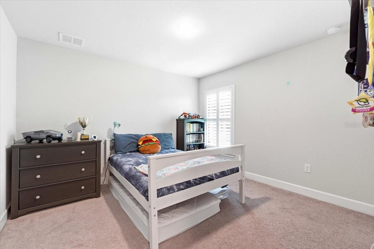 331 CRESCENT RIDGE RD