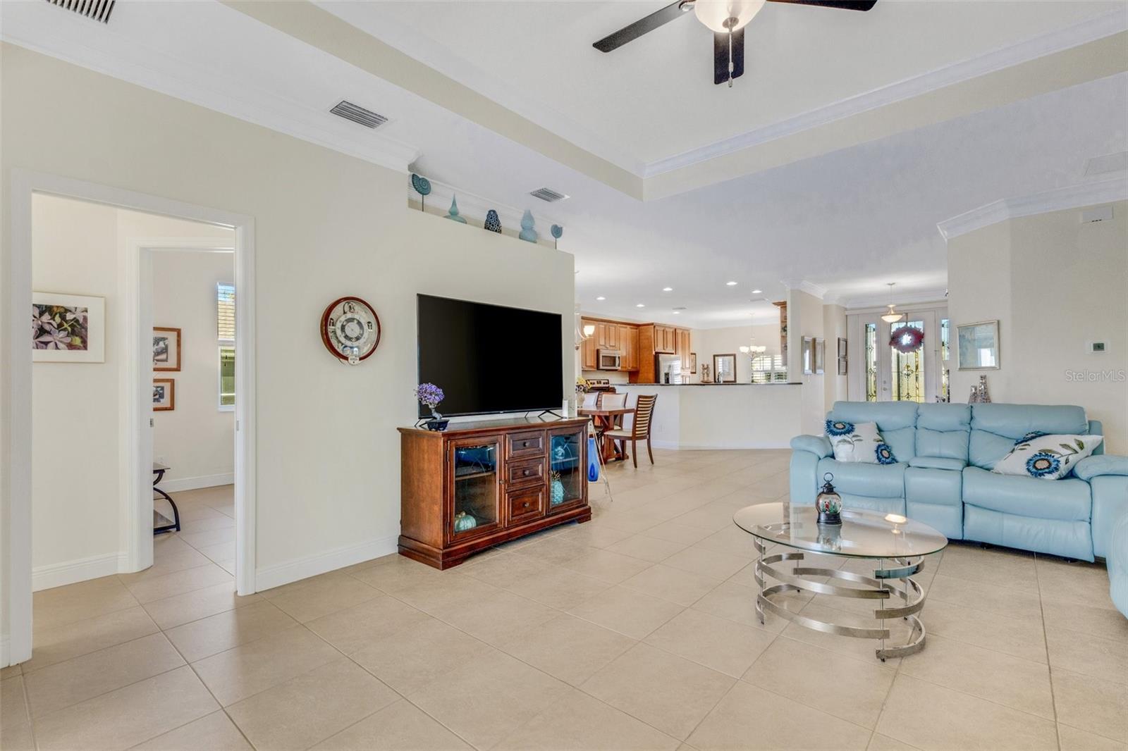 658 BARNACLE CT