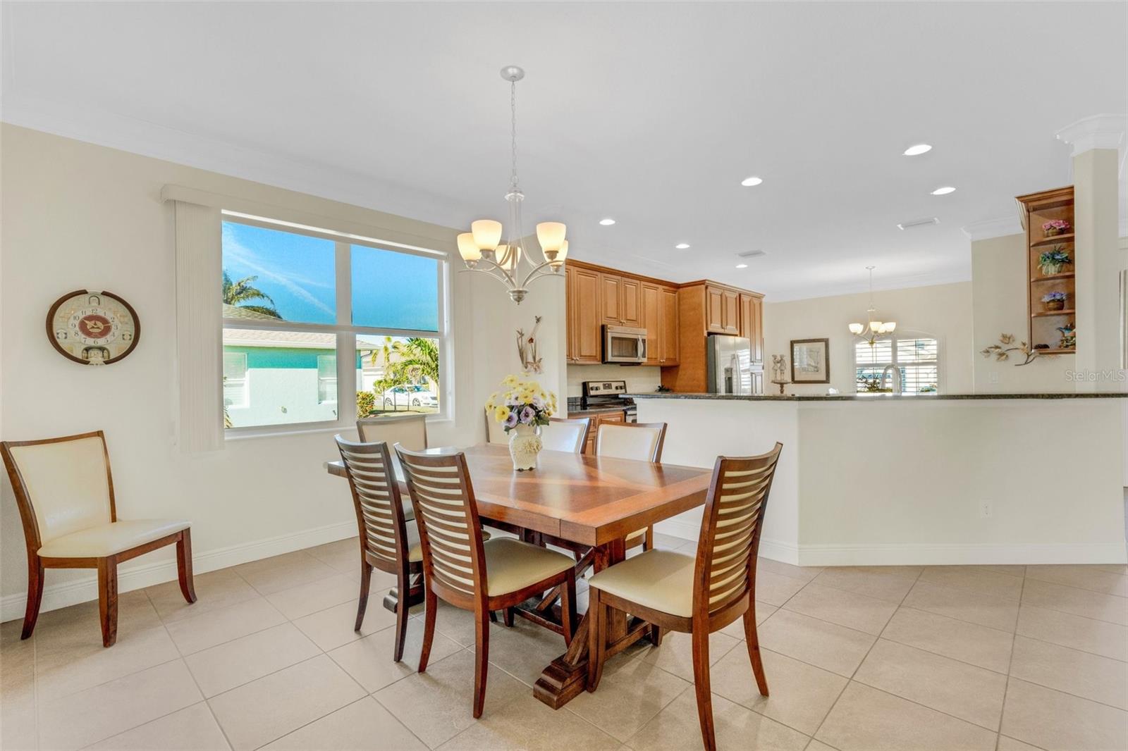 658 BARNACLE CT
