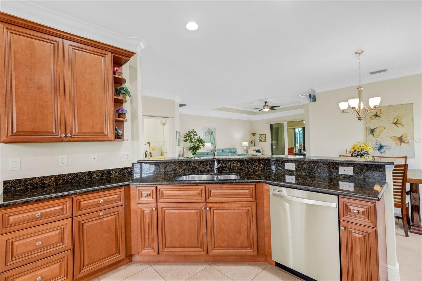 658 BARNACLE CT
