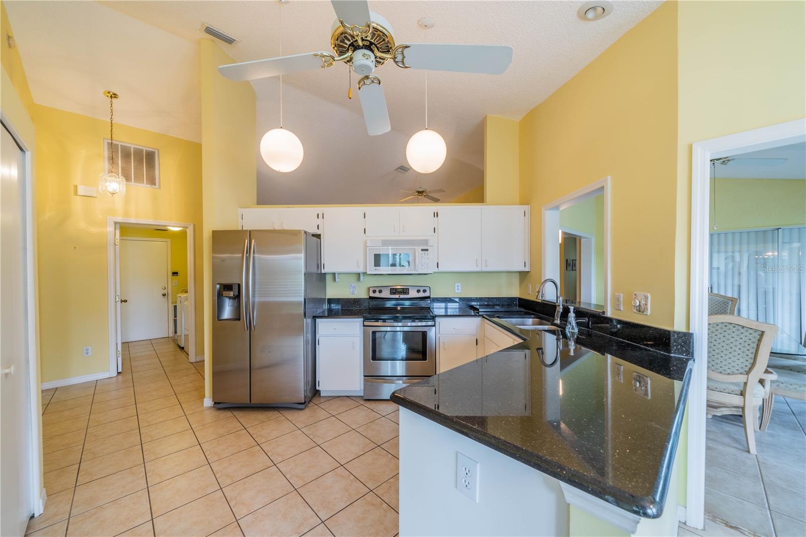 2031 E DEL WEBB BLVD