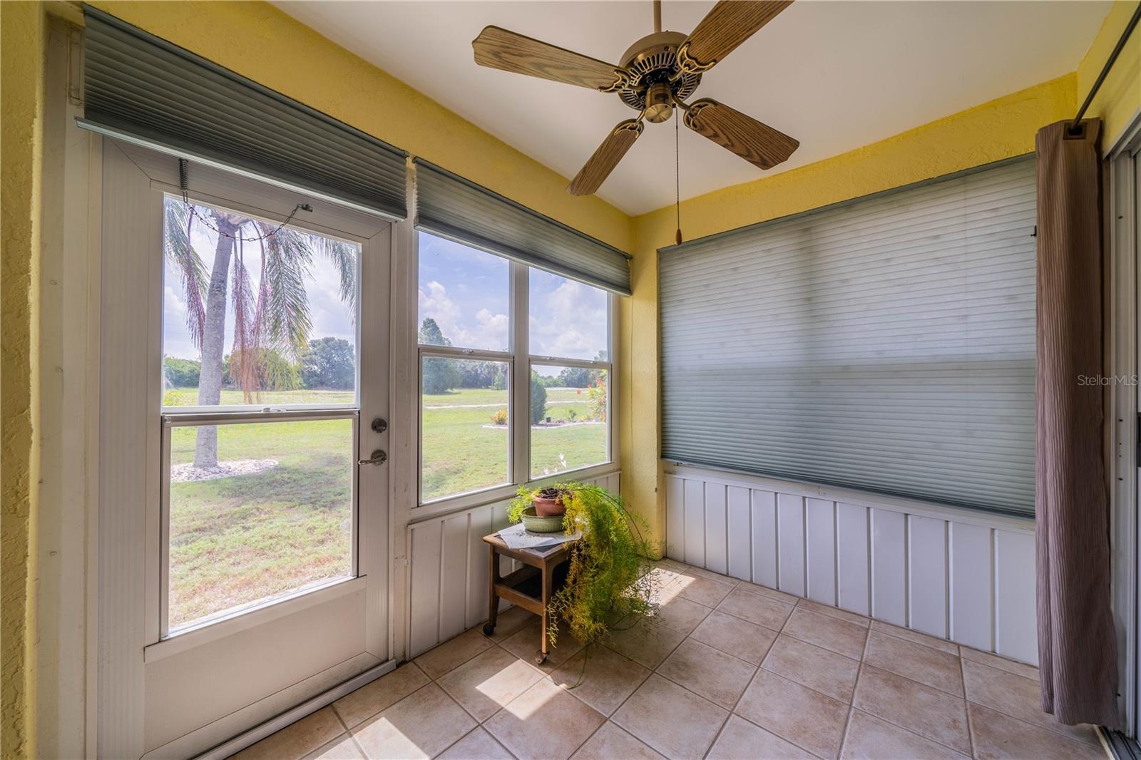 2031 E DEL WEBB BLVD