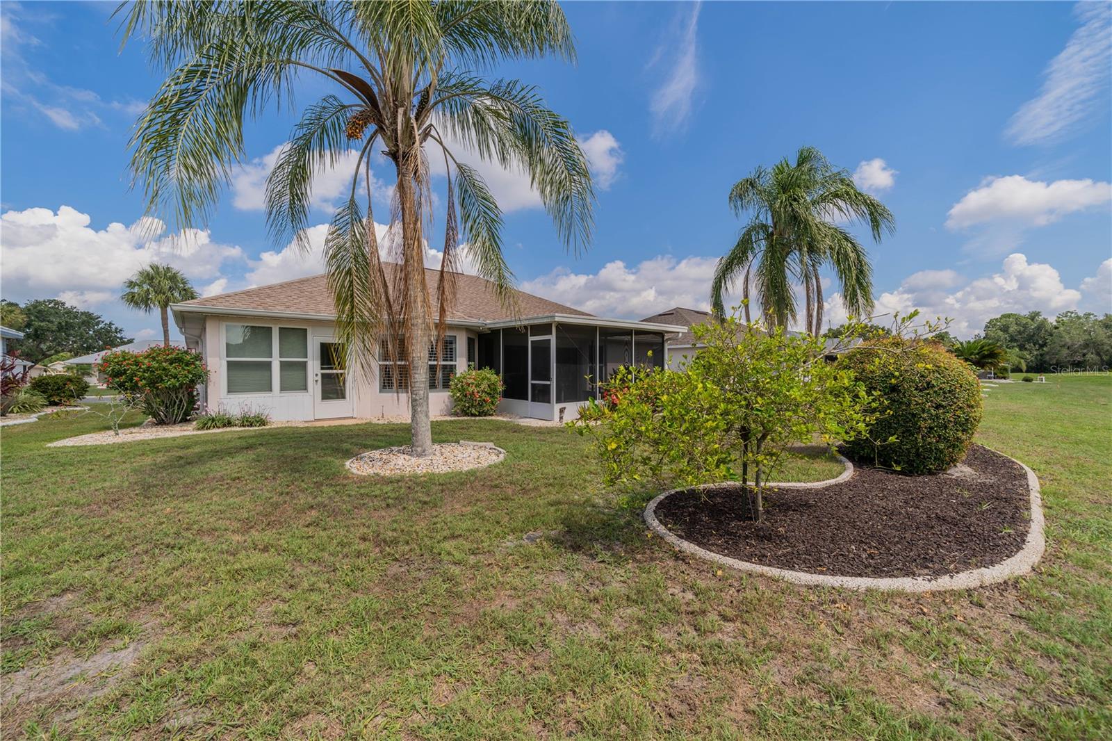 2031 E DEL WEBB BLVD