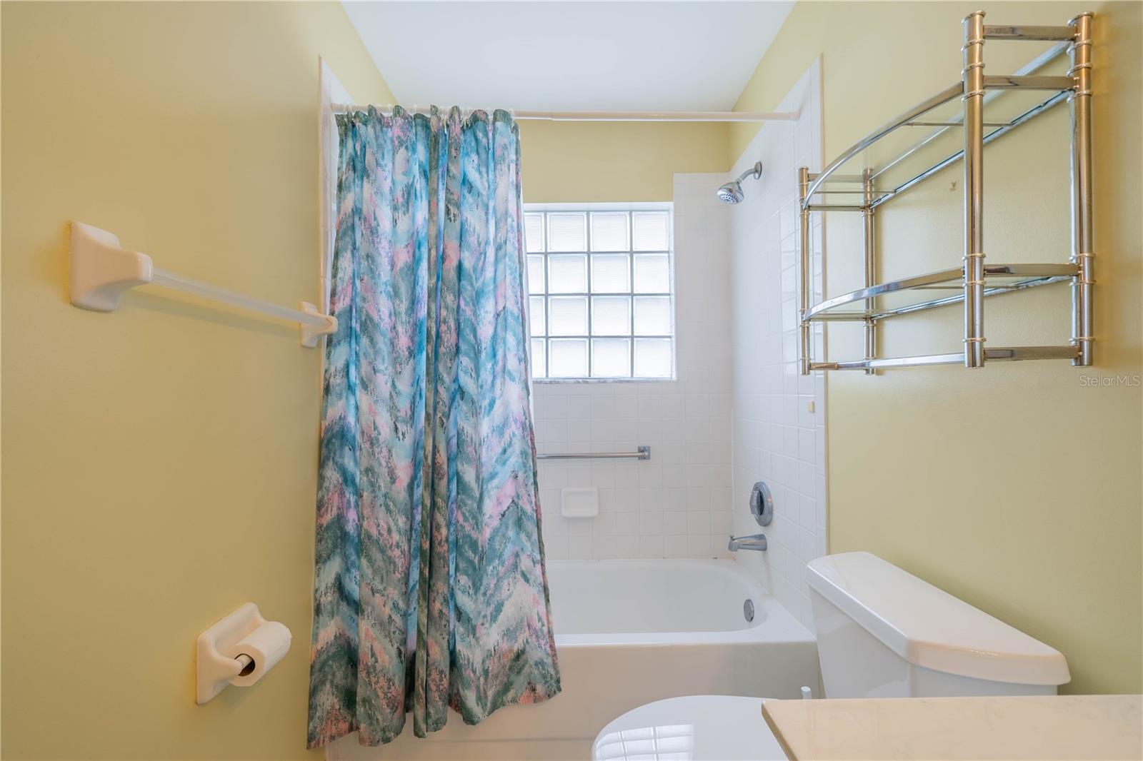 2031 E DEL WEBB BLVD