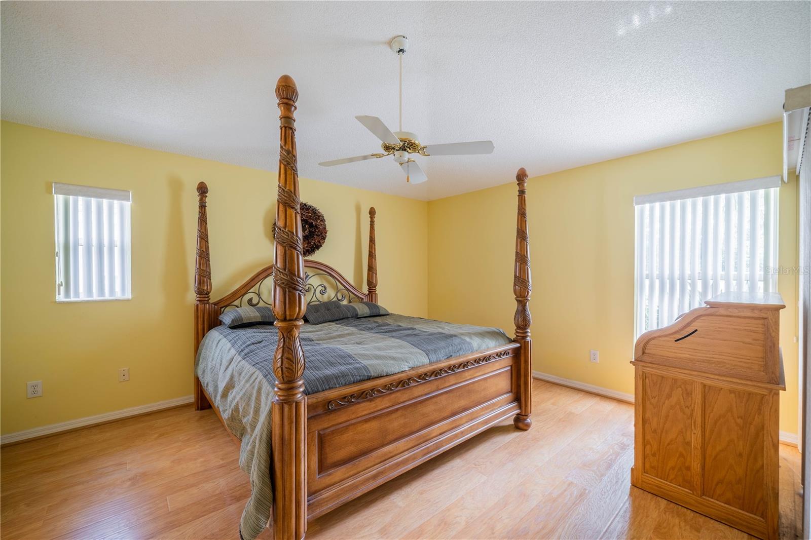 2031 E DEL WEBB BLVD
