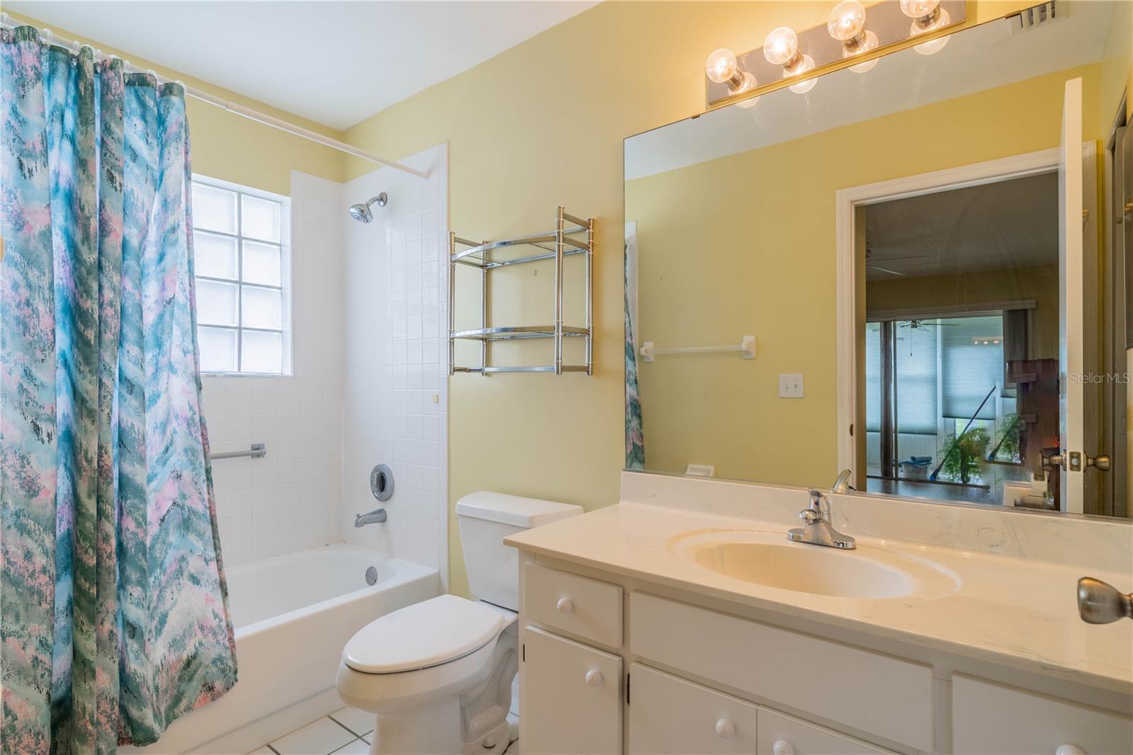 2031 E DEL WEBB BLVD