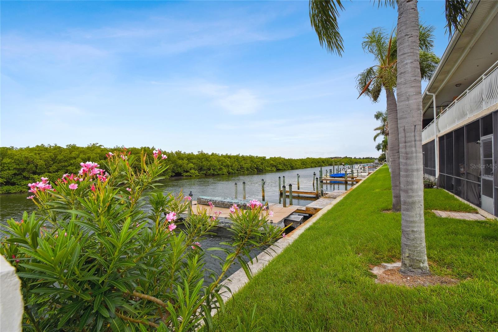 8823 BAY POINTE DR #106