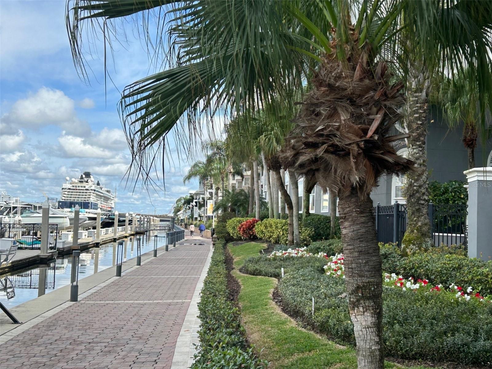 700 S HARBOUR ISLAND BLVD #417