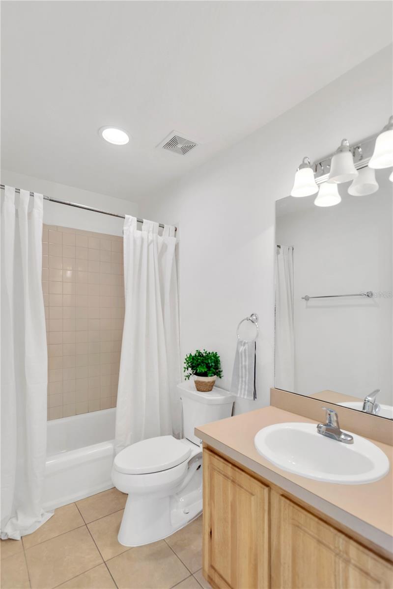 3132 SANTORINI CT