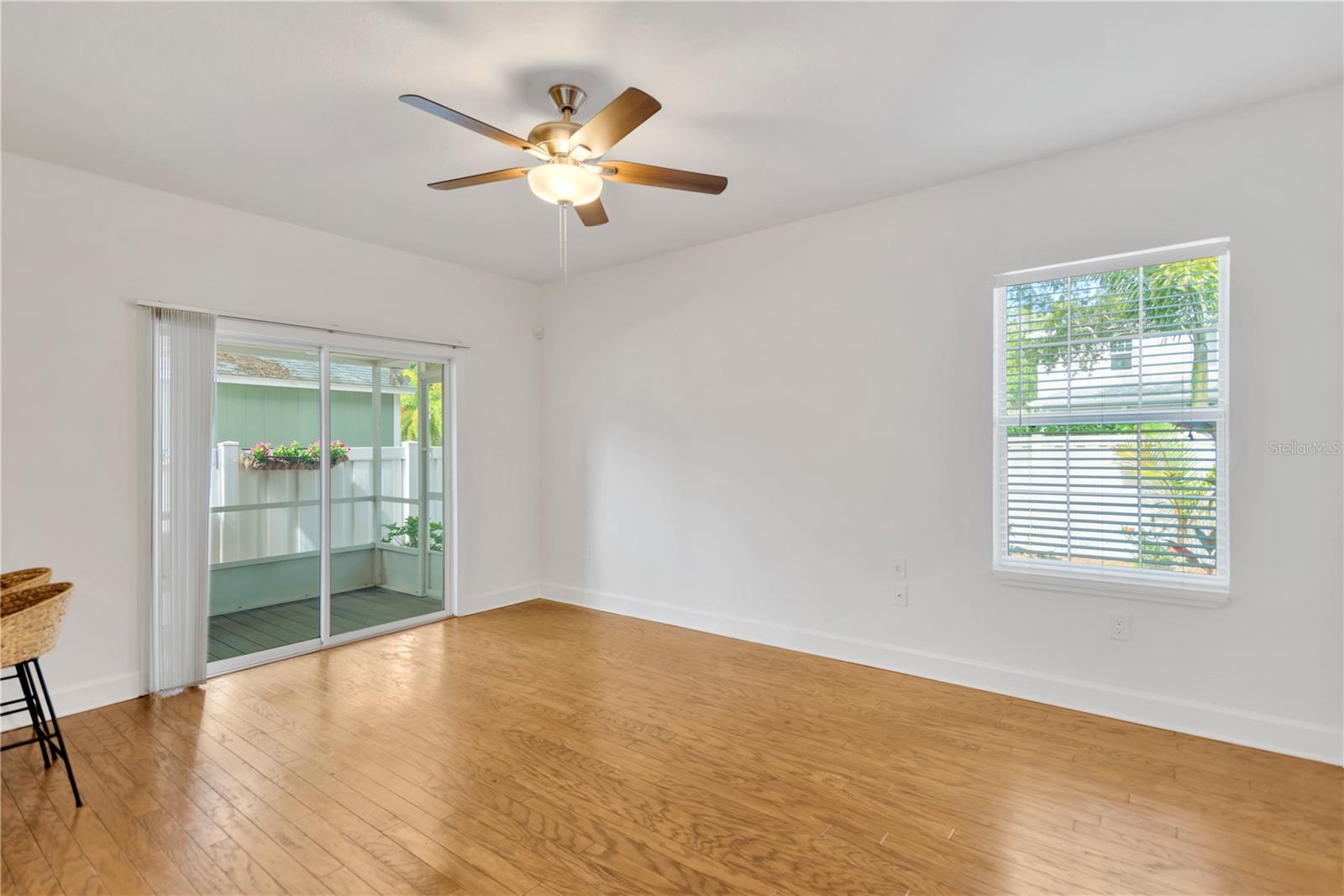 3132 SANTORINI CT