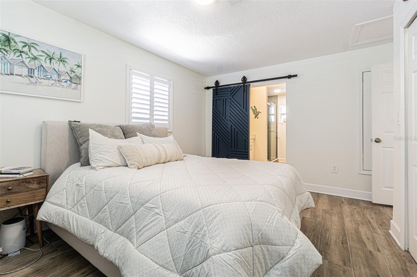 4855 HUNTINGTON ST NE