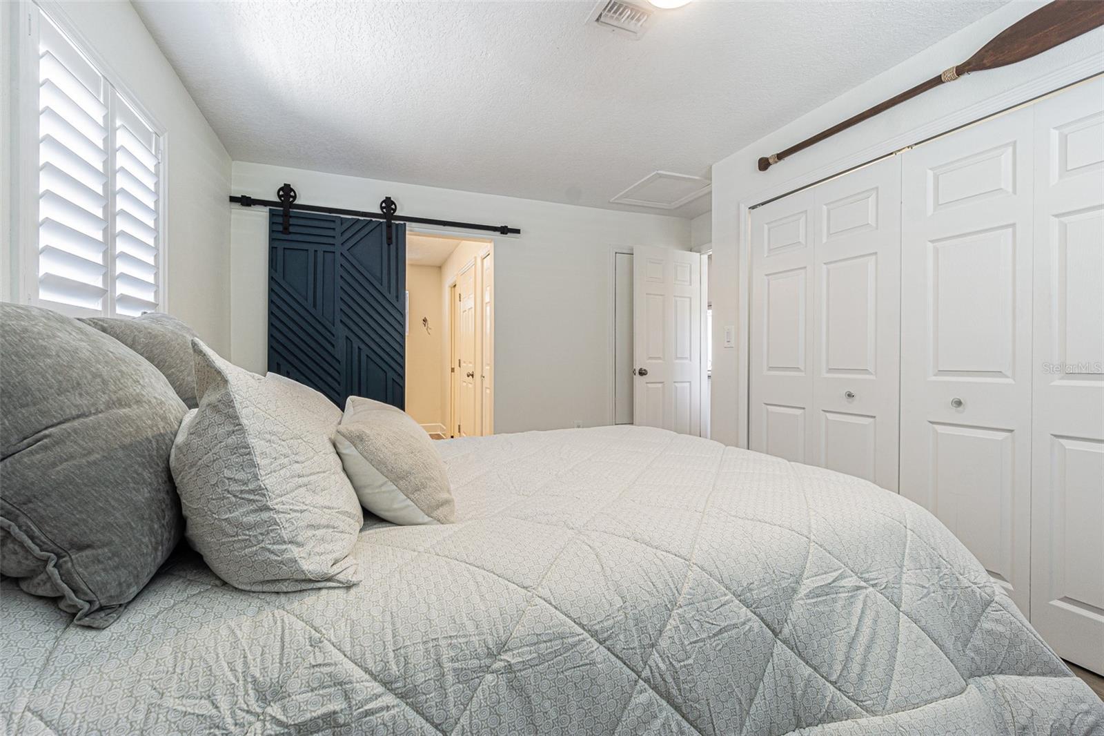 4855 HUNTINGTON ST NE