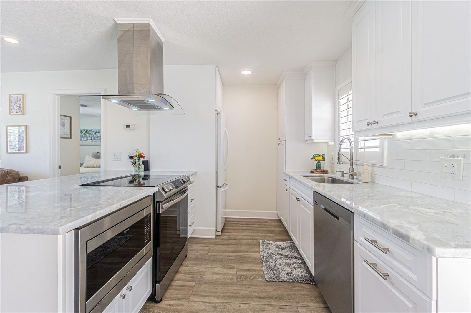 4855 HUNTINGTON ST NE