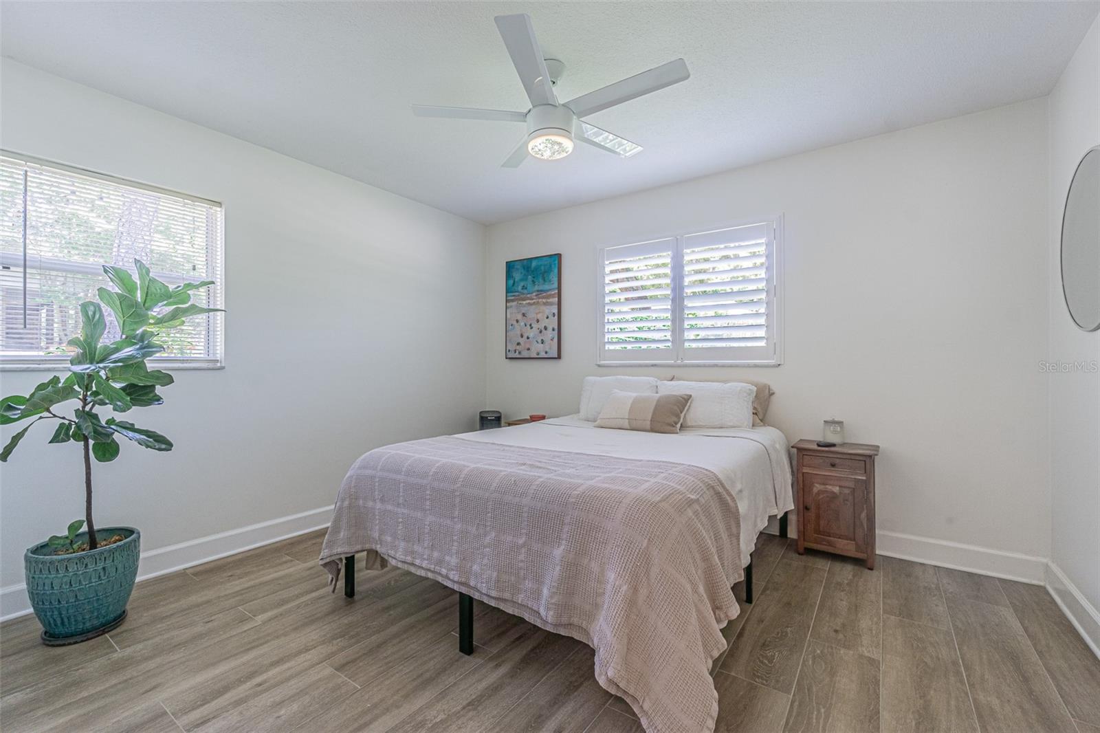 4855 HUNTINGTON ST NE