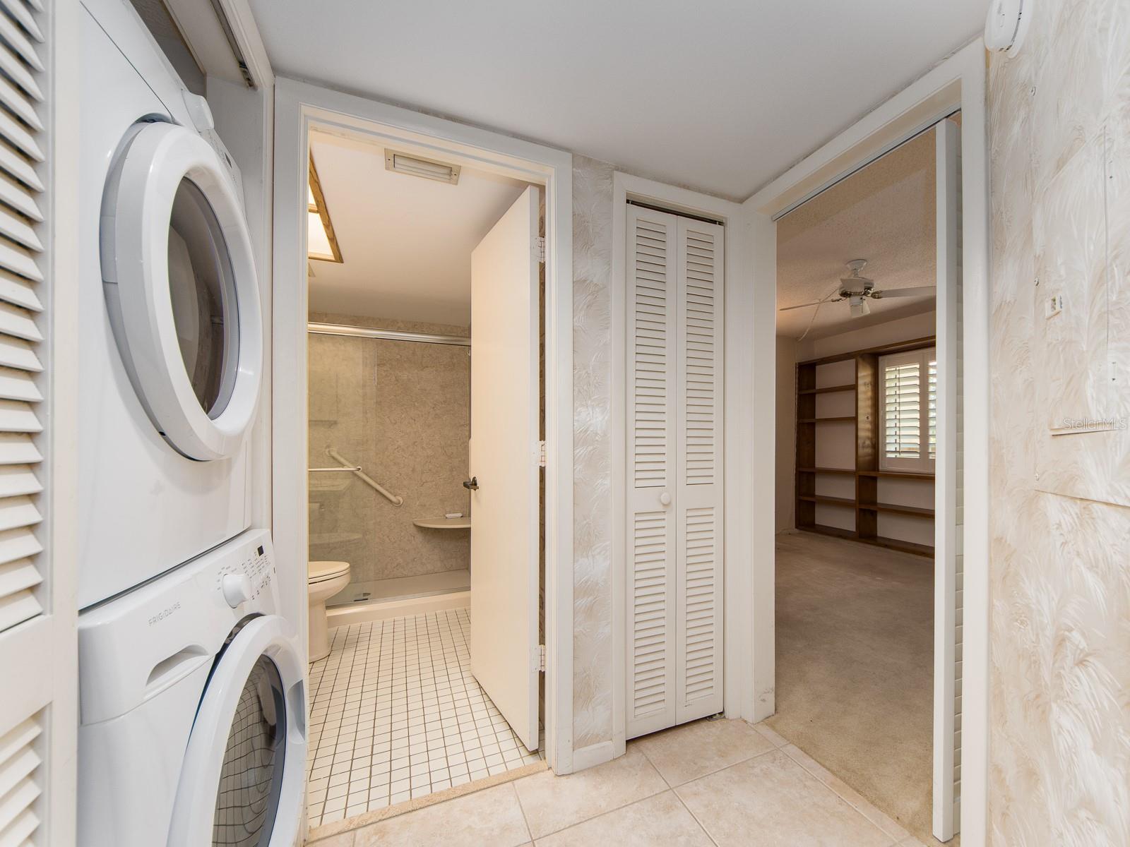 3062 EASTLAND BLVD #302D