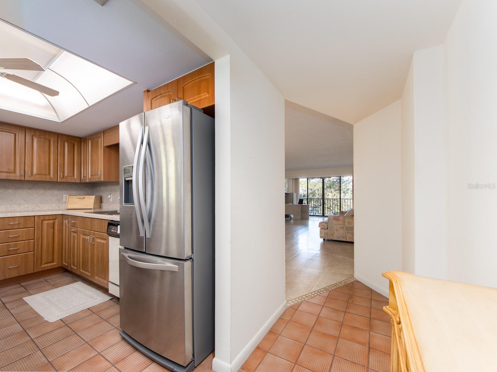 3062 EASTLAND BLVD #302D