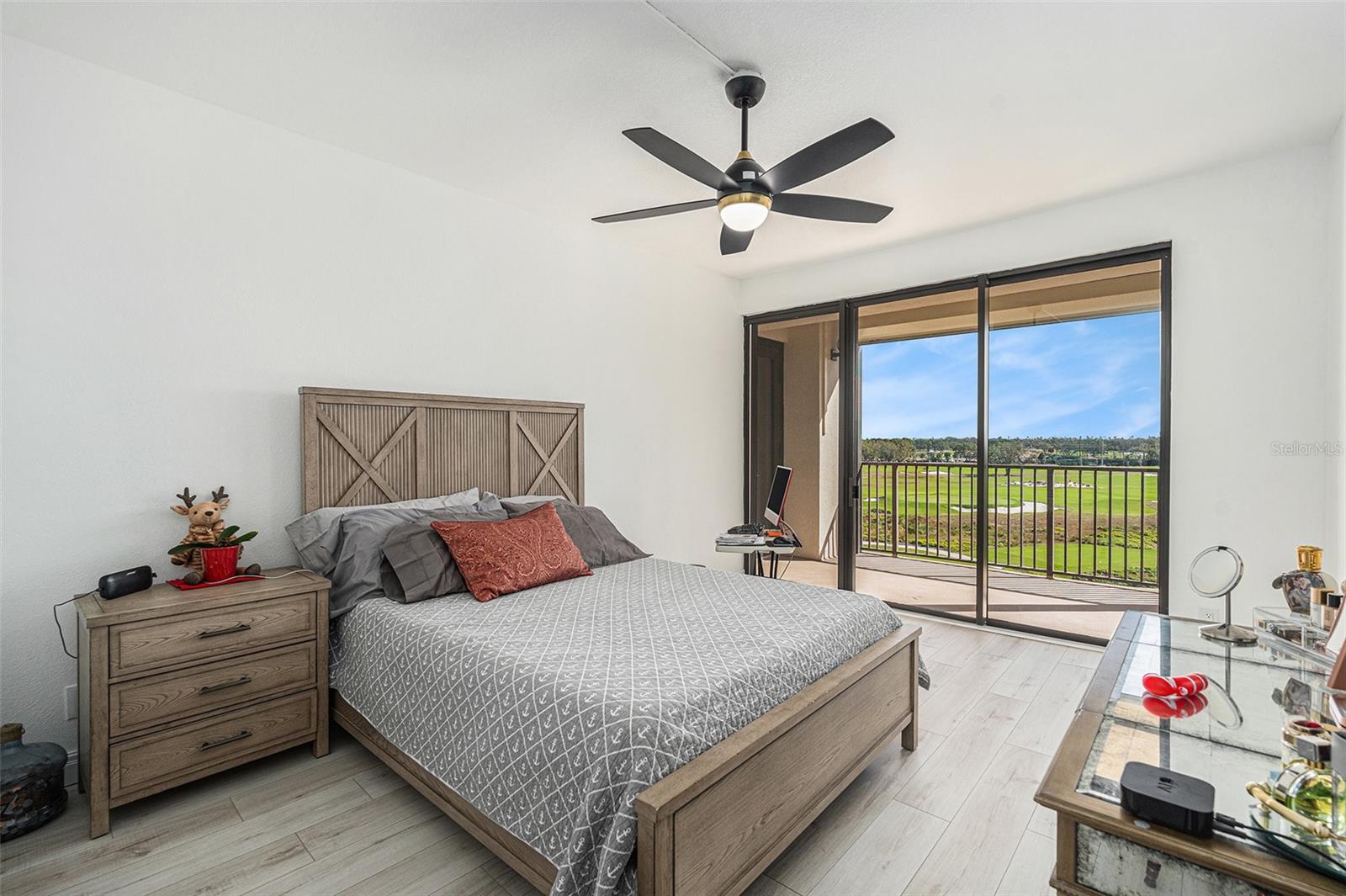 6 BELLEVIEW BLVD #708