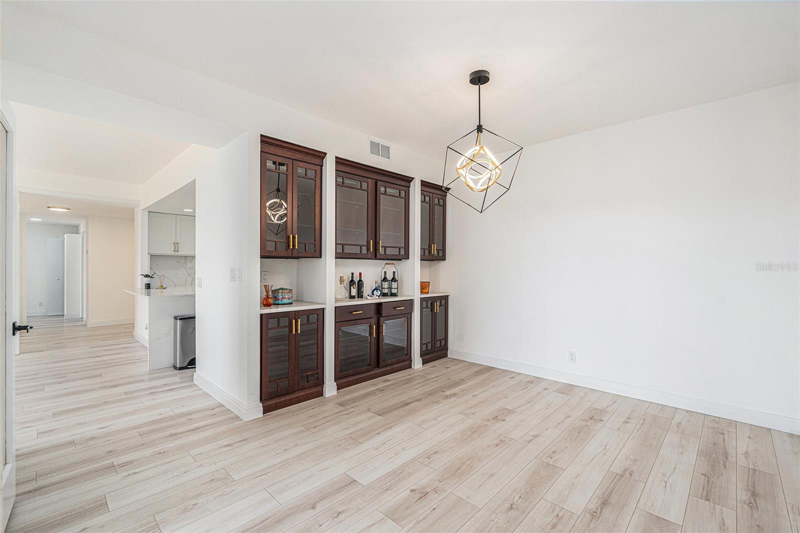 6 BELLEVIEW BLVD #708