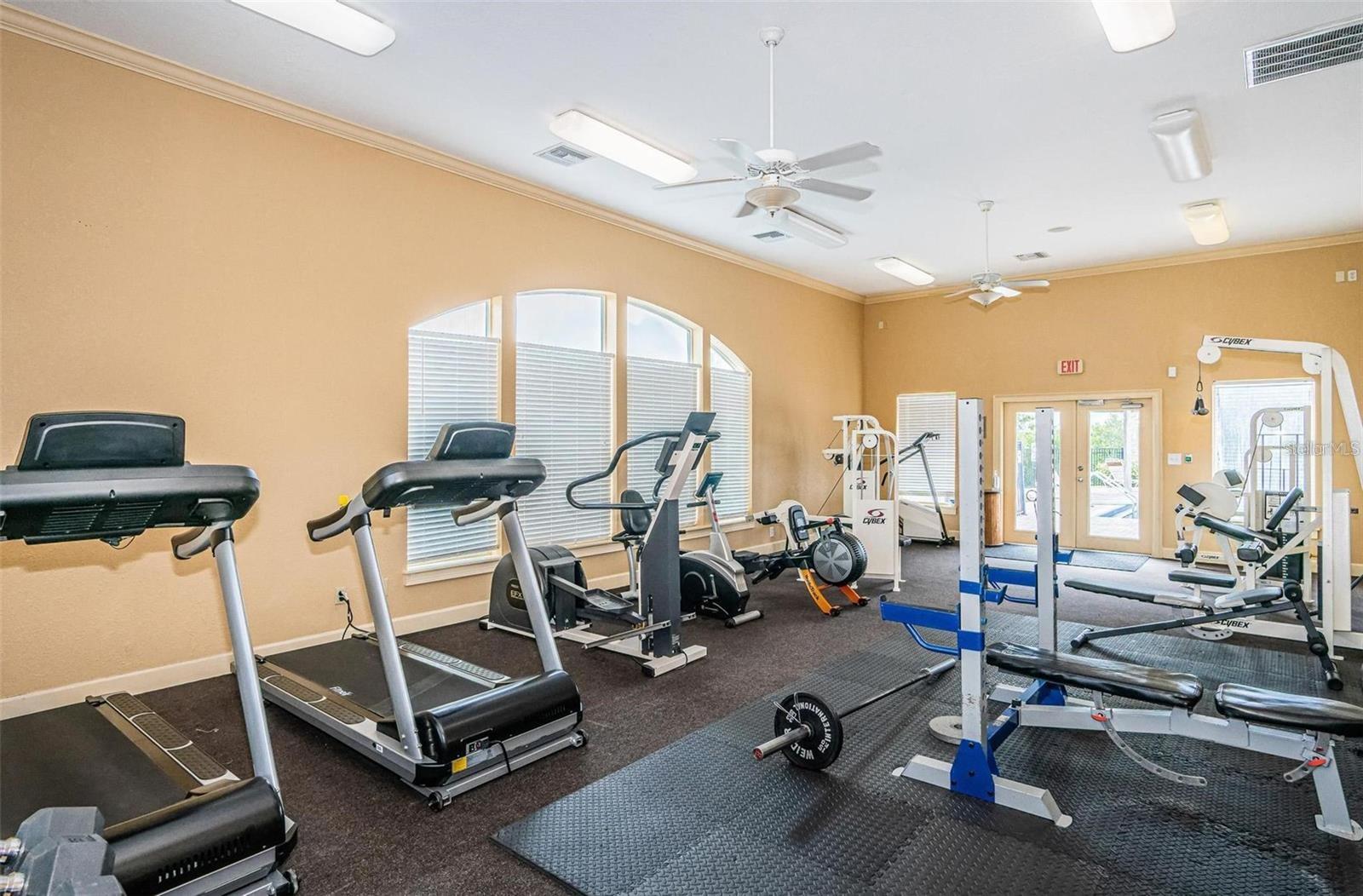 4305 BAYSIDE VILLAGE DR #304