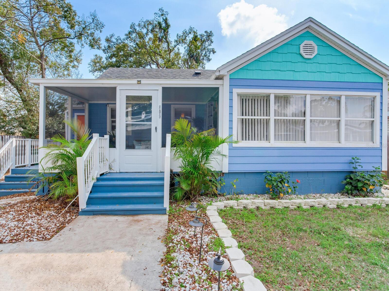 809 E NEW ORLEANS AVE