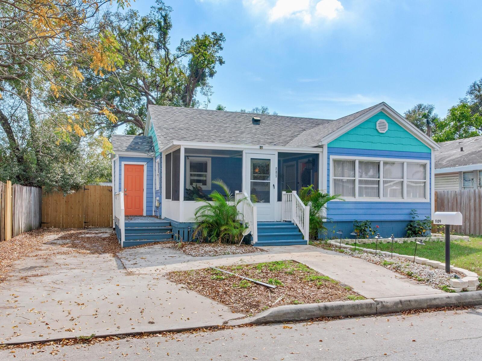 809 E NEW ORLEANS AVE