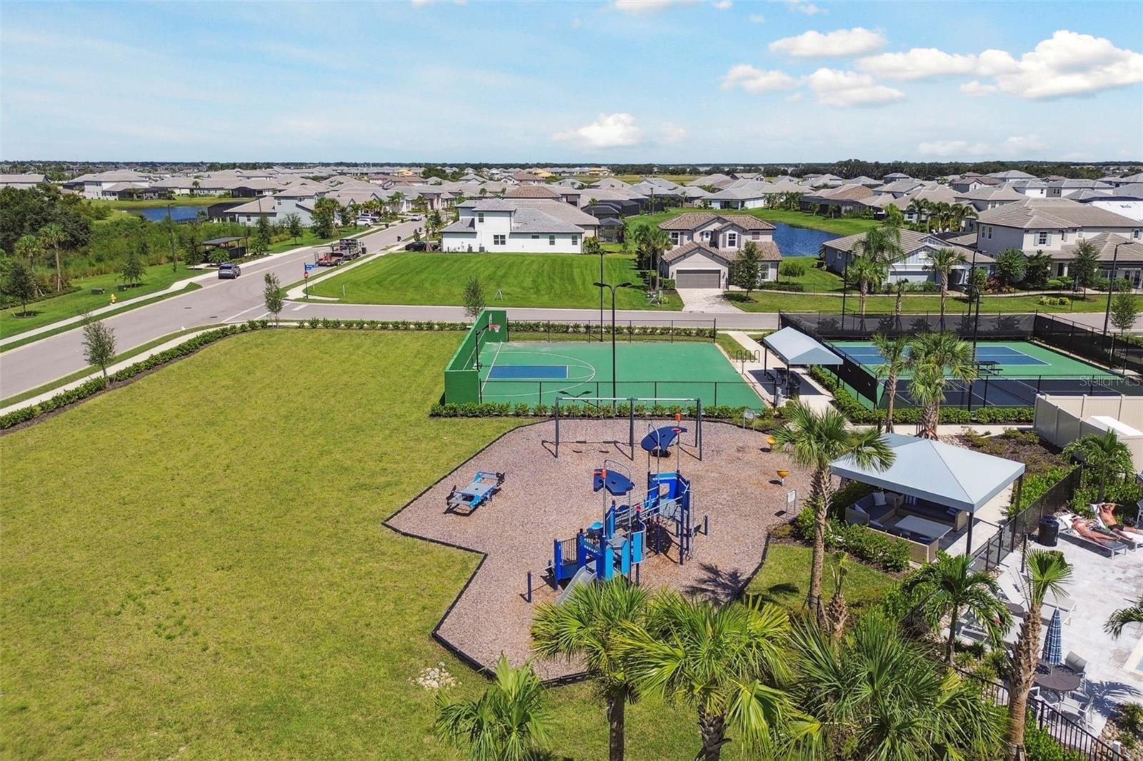 17441 SAVORY MIST CIR