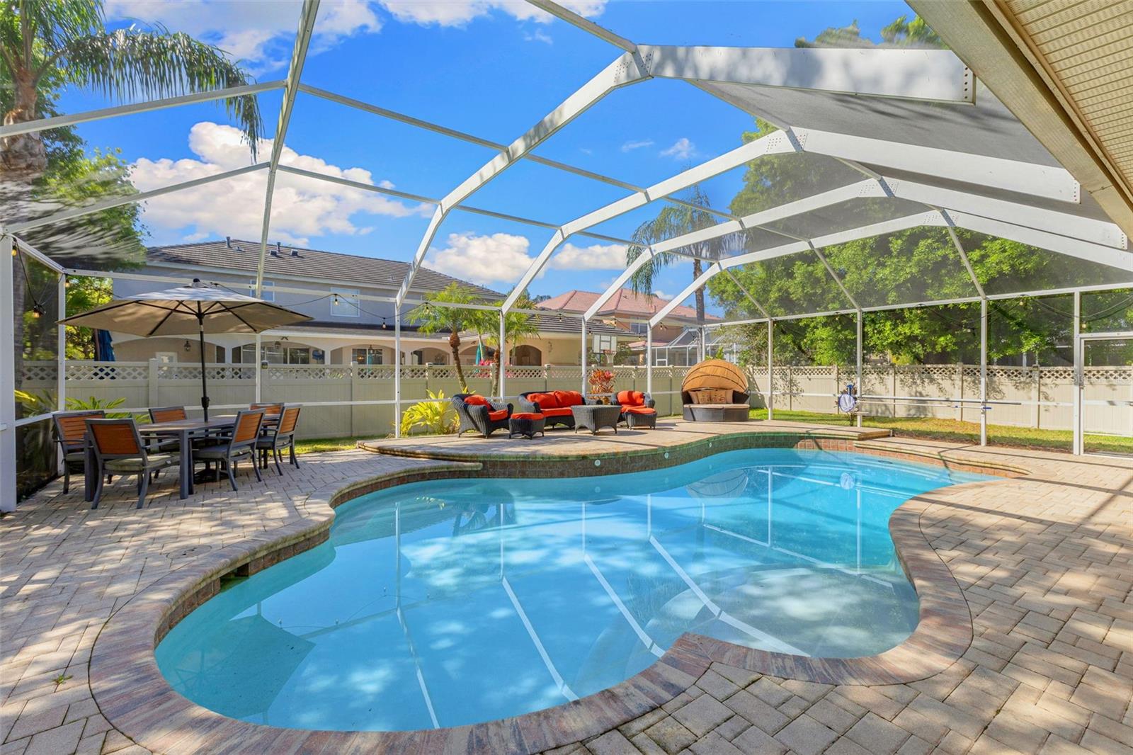 18132 REGENTS SQUARE DR