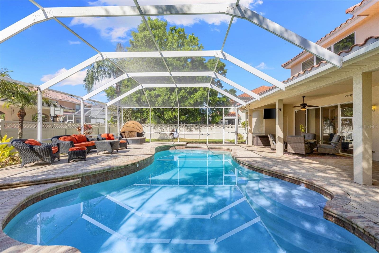 18132 REGENTS SQUARE DR