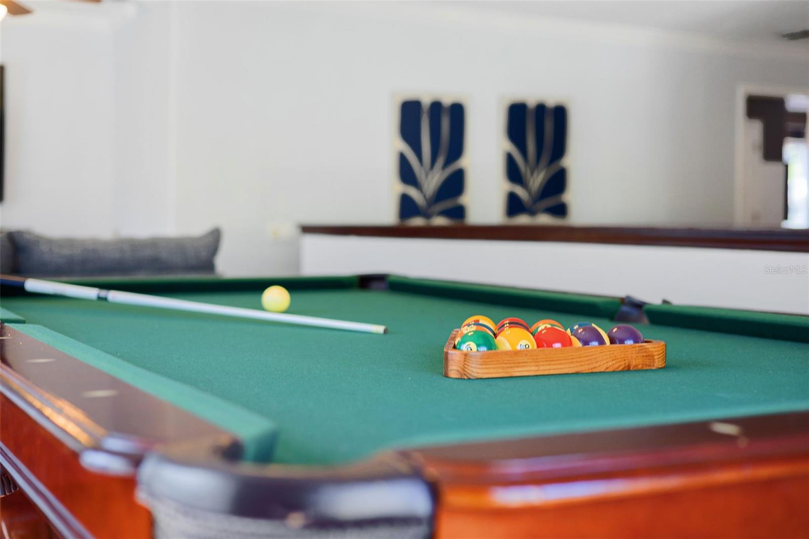 18132 REGENTS SQUARE DR