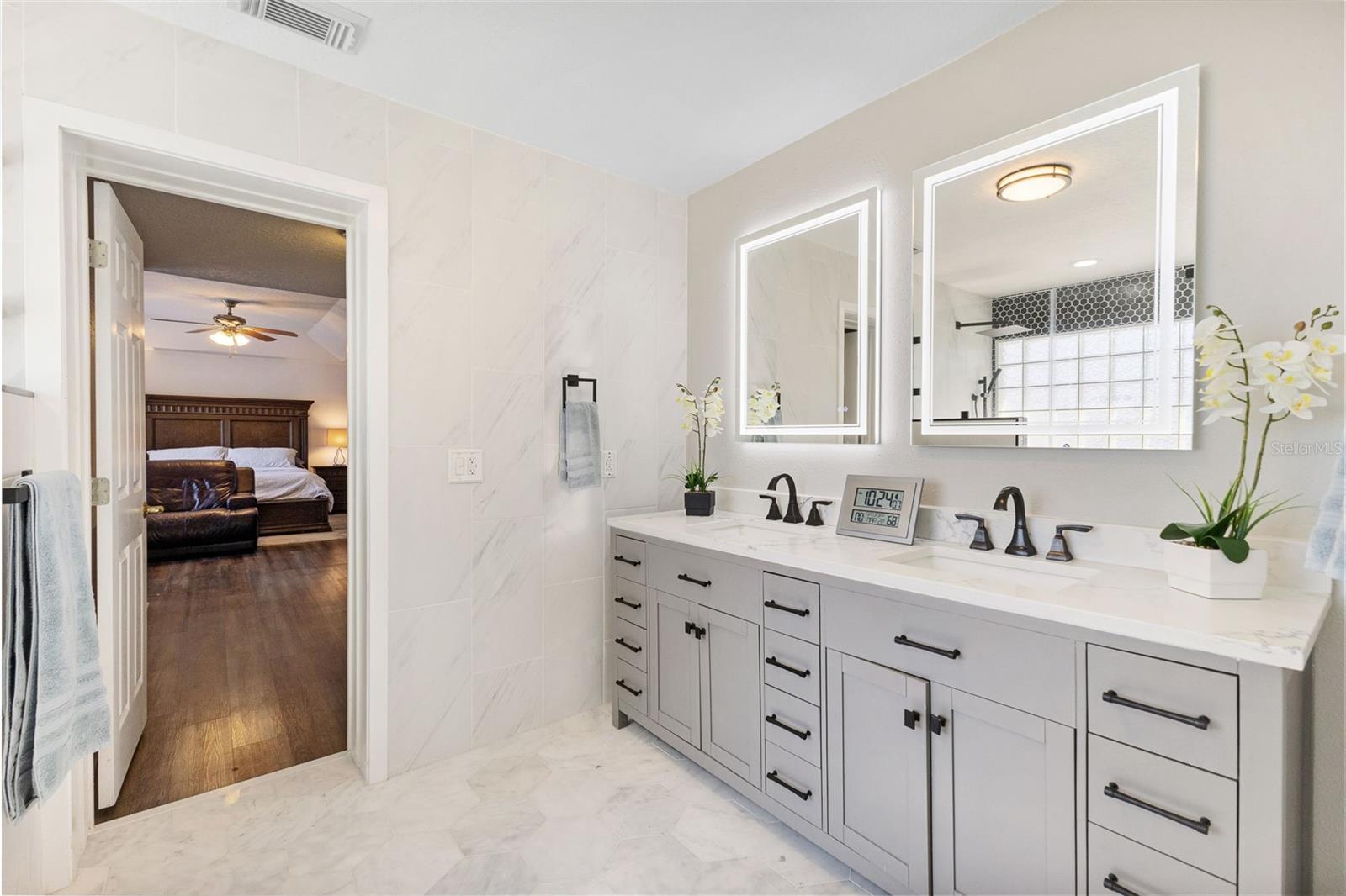 18132 REGENTS SQUARE DR