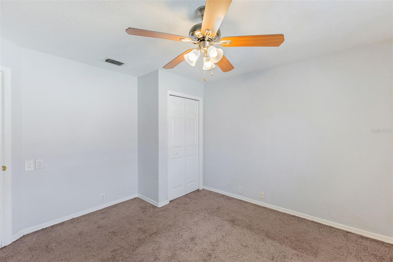 18132 REGENTS SQUARE DR