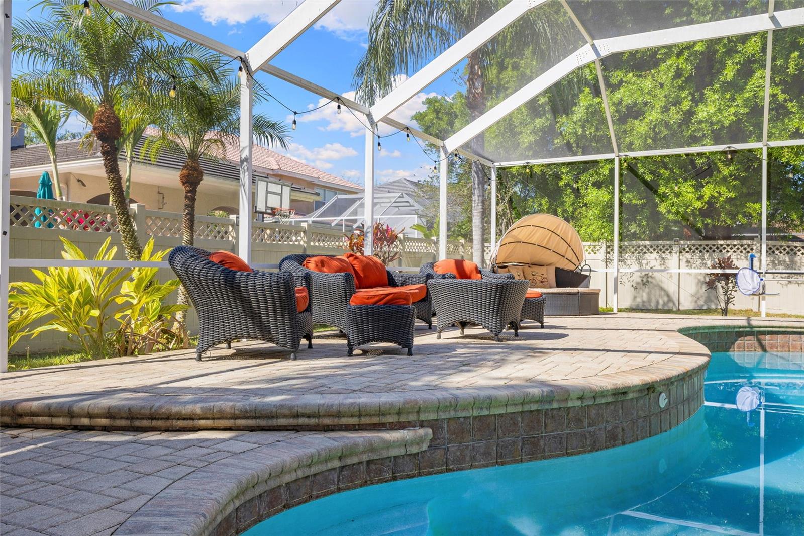 18132 REGENTS SQUARE DR