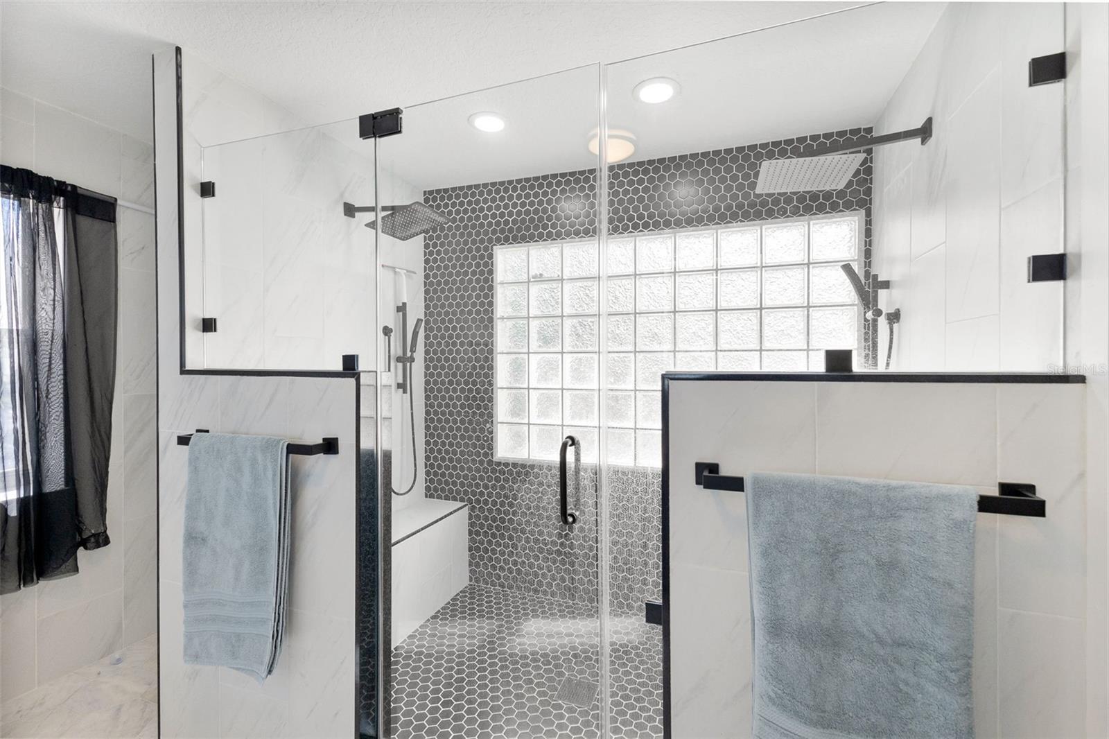 18132 REGENTS SQUARE DR