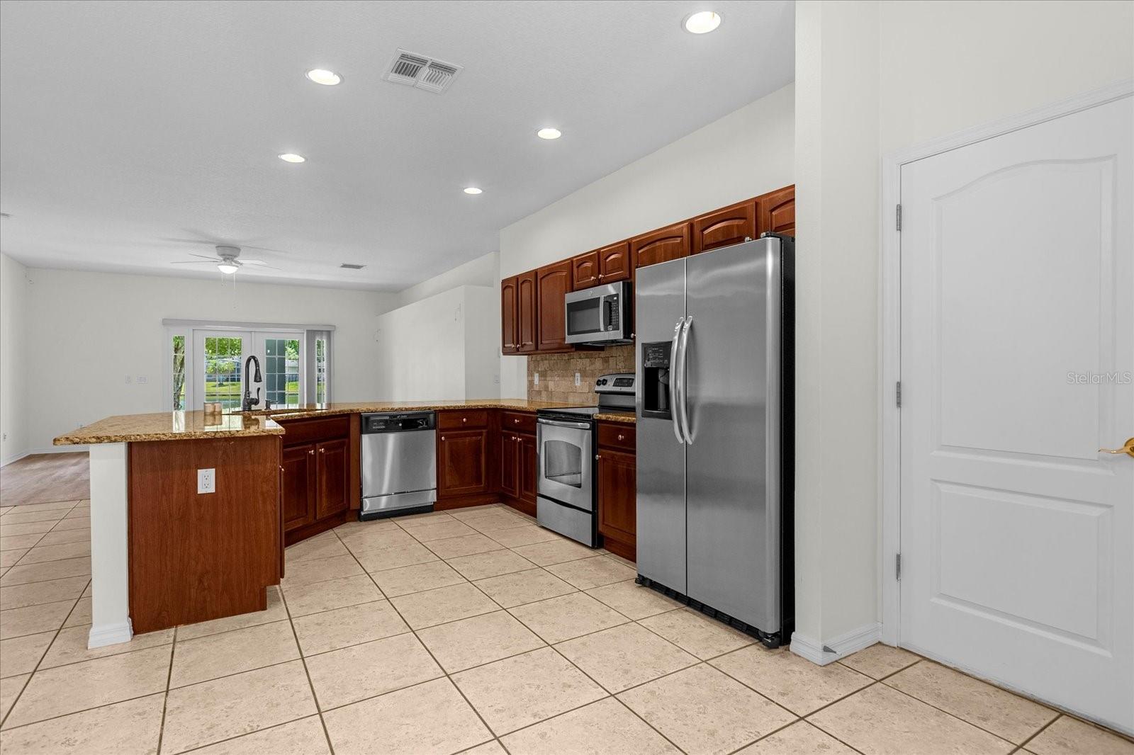 14433 NOTTINGHAM WAY CIR