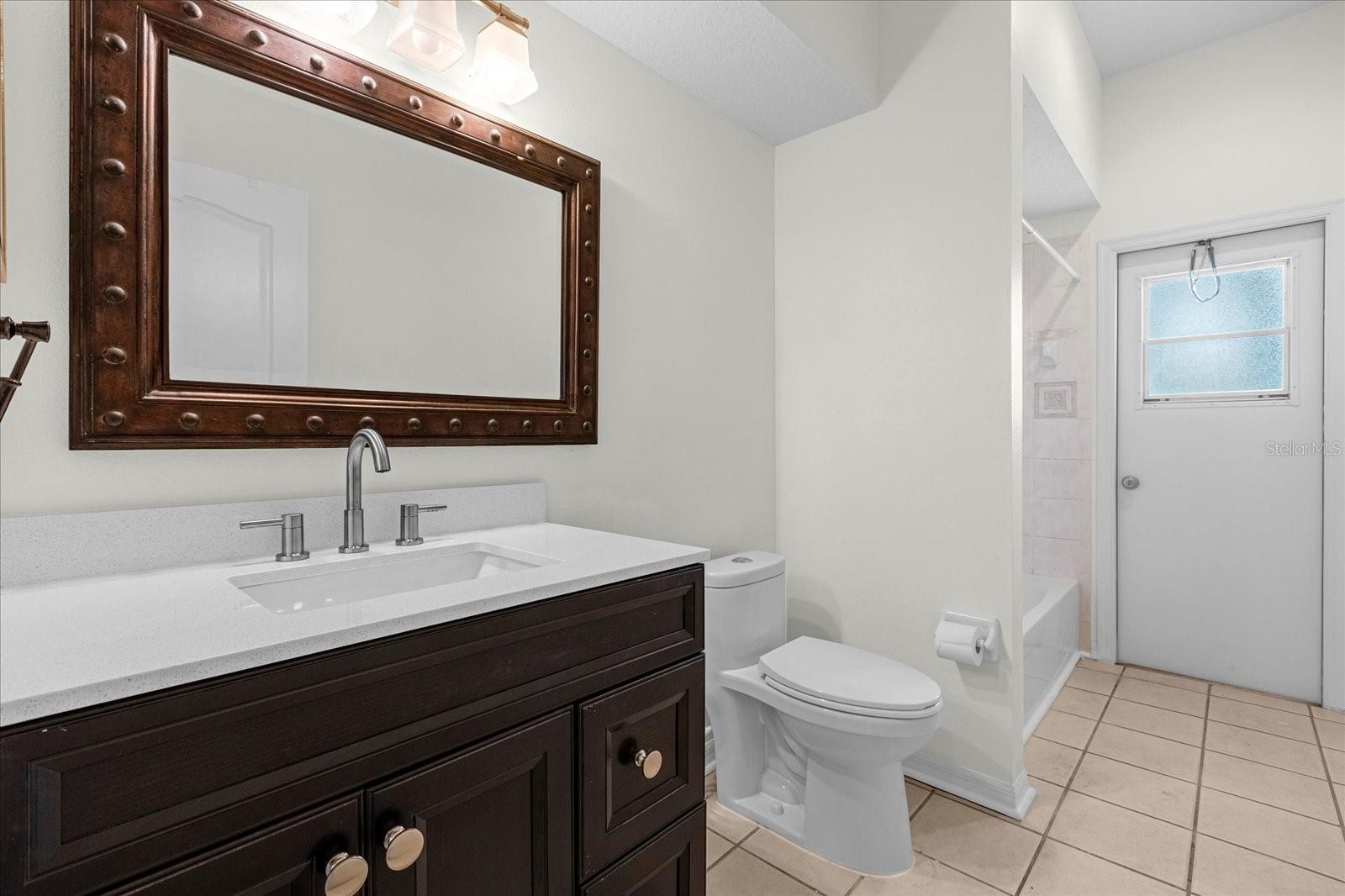 14433 NOTTINGHAM WAY CIR