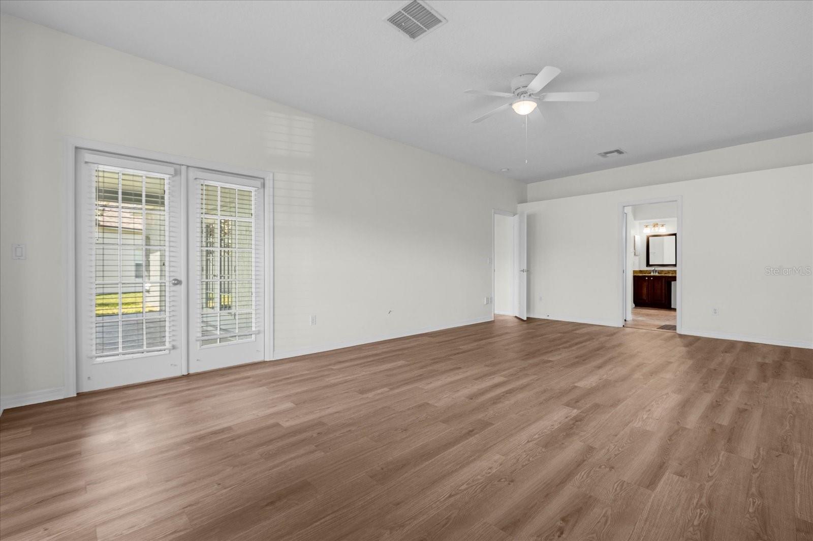 14433 NOTTINGHAM WAY CIR