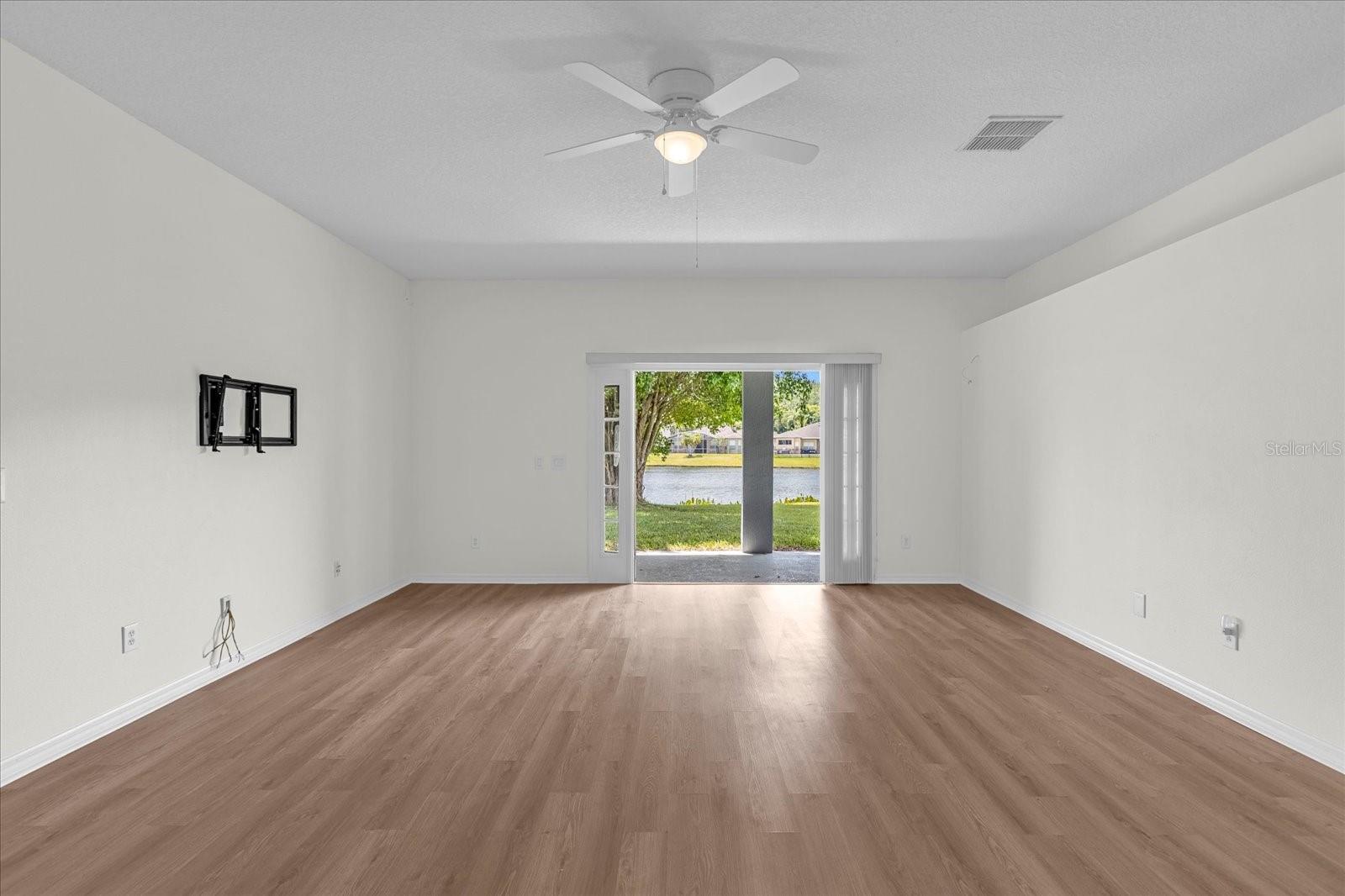 14433 NOTTINGHAM WAY CIR