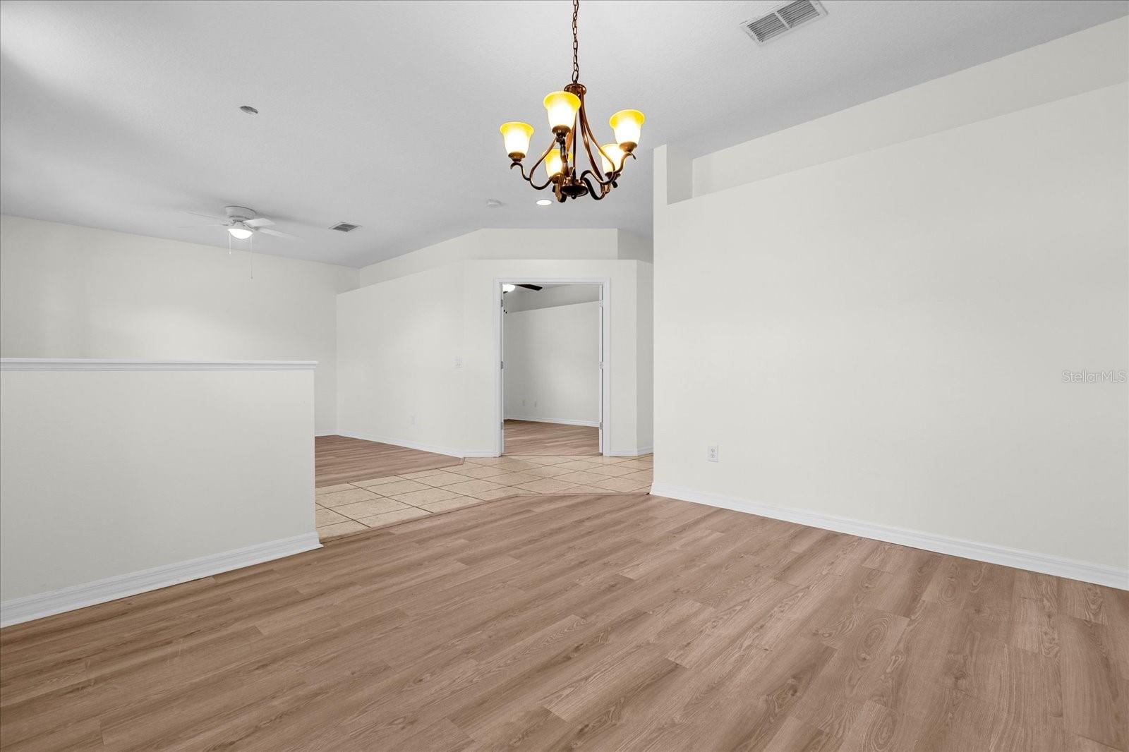 14433 NOTTINGHAM WAY CIR