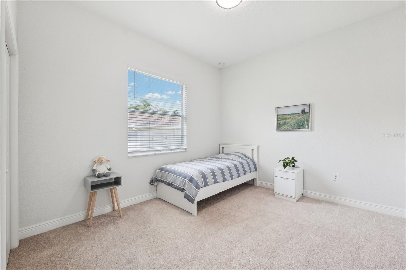 13096 LINZIA LN