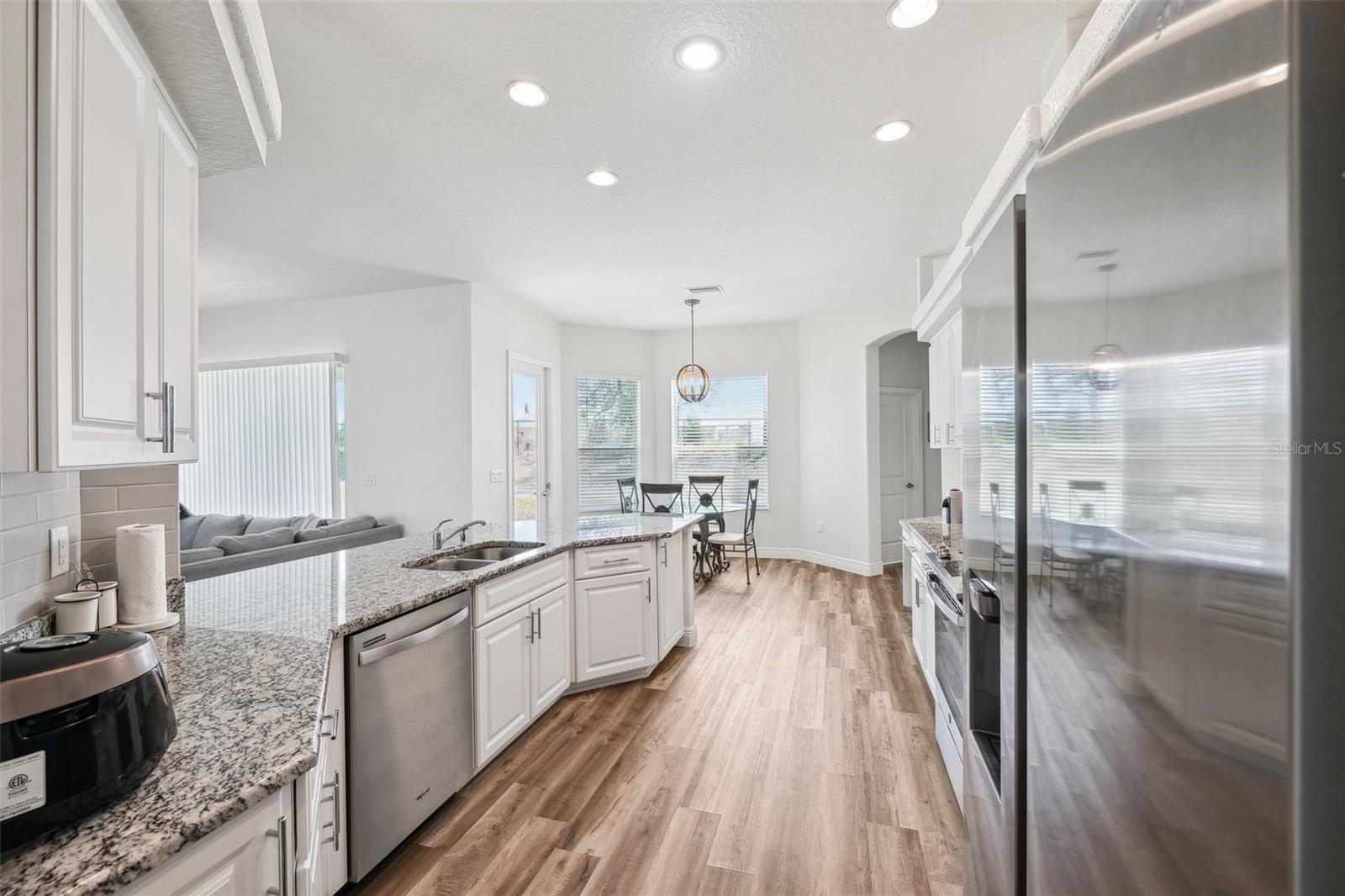 13096 LINZIA LN