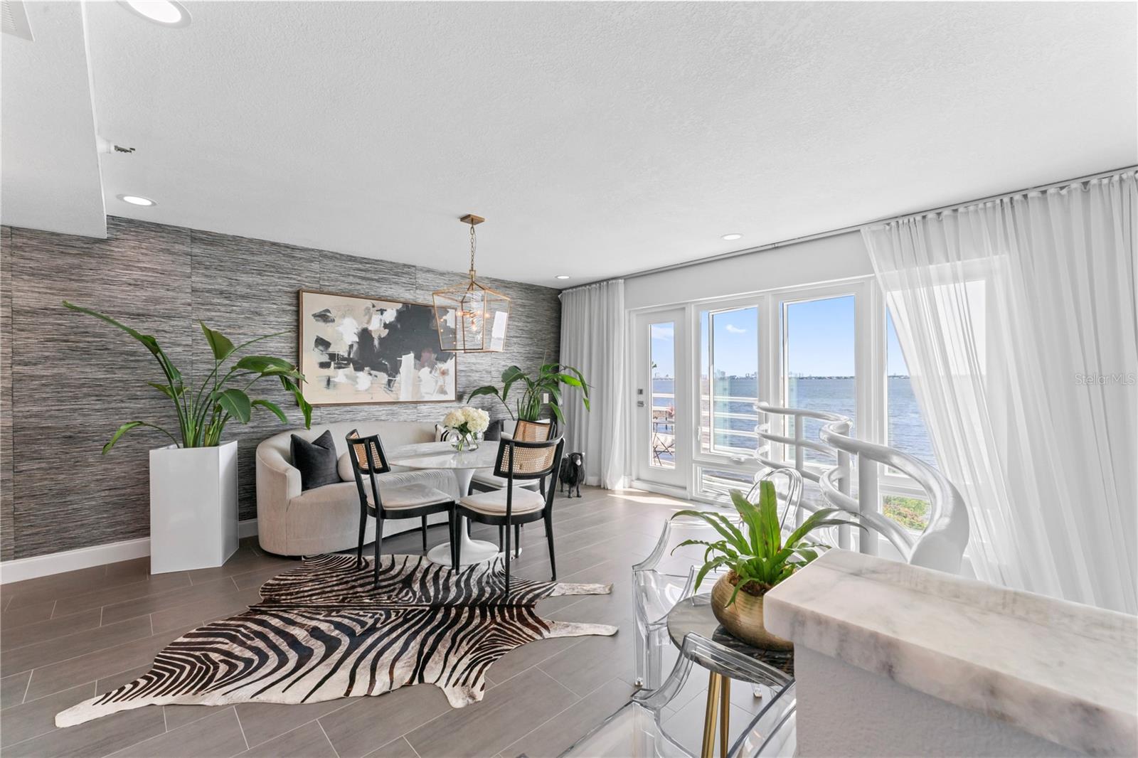 4950 BAYSHORE BLVD #27