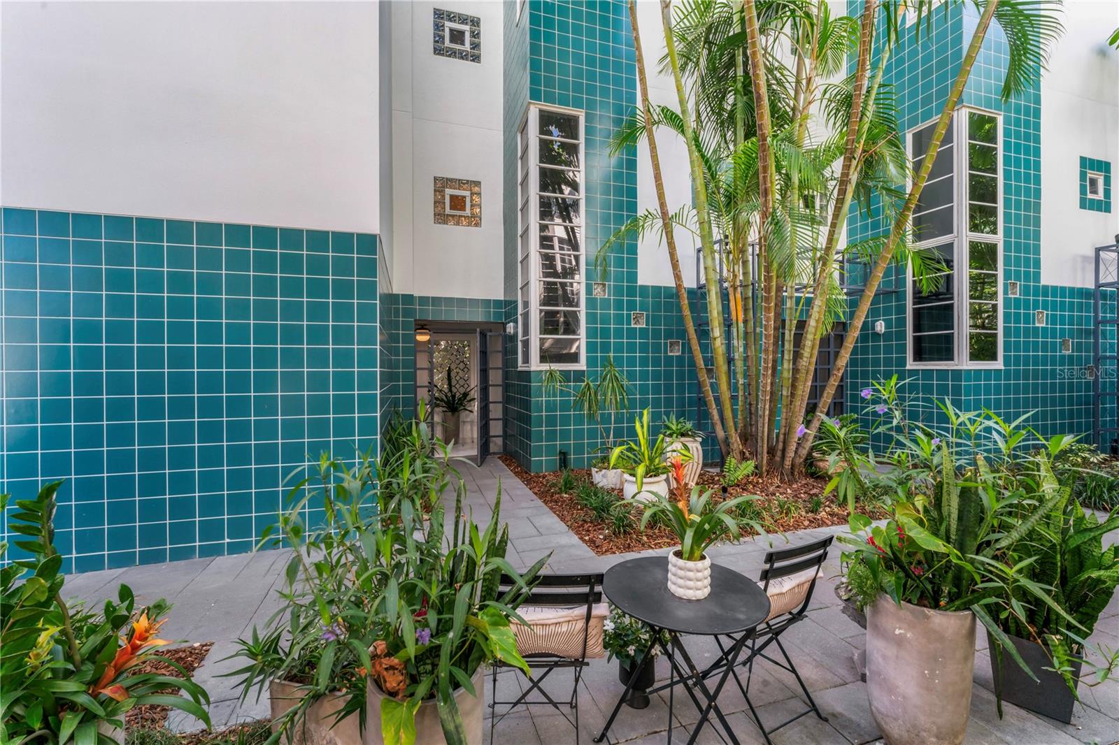 4950 BAYSHORE BLVD #27