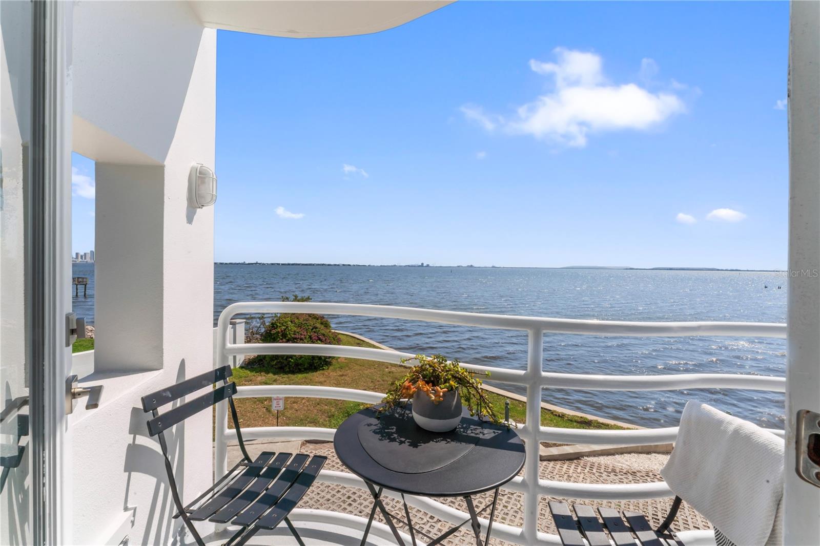 4950 BAYSHORE BLVD #27